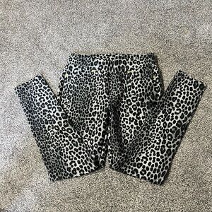 Michael Kors Animal Print Pull-On Knit Stretch Pants. Slimming. Size S